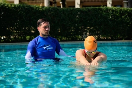 Eduard Baitemirov, baitemirov-swimming-lessons-03