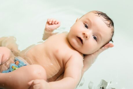 Swimming with Newborns, plavanie-s-novorozdennimi_ou3a3083