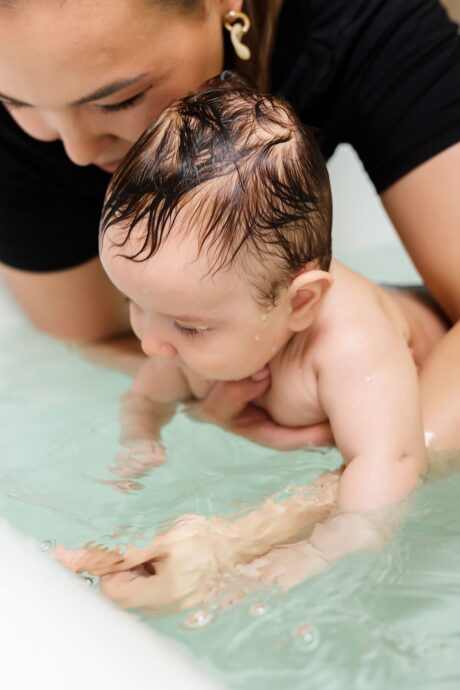Swimming with Newborns, plavanie-s-novorozdennimi_ou3a3100