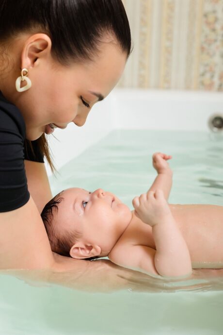 Swimming with Newborns, plavanie-s-novorozdennimi_ou3a3104