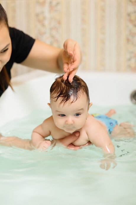 Swimming with Newborns, plavanie-s-novorozdennimi_ou3a3116